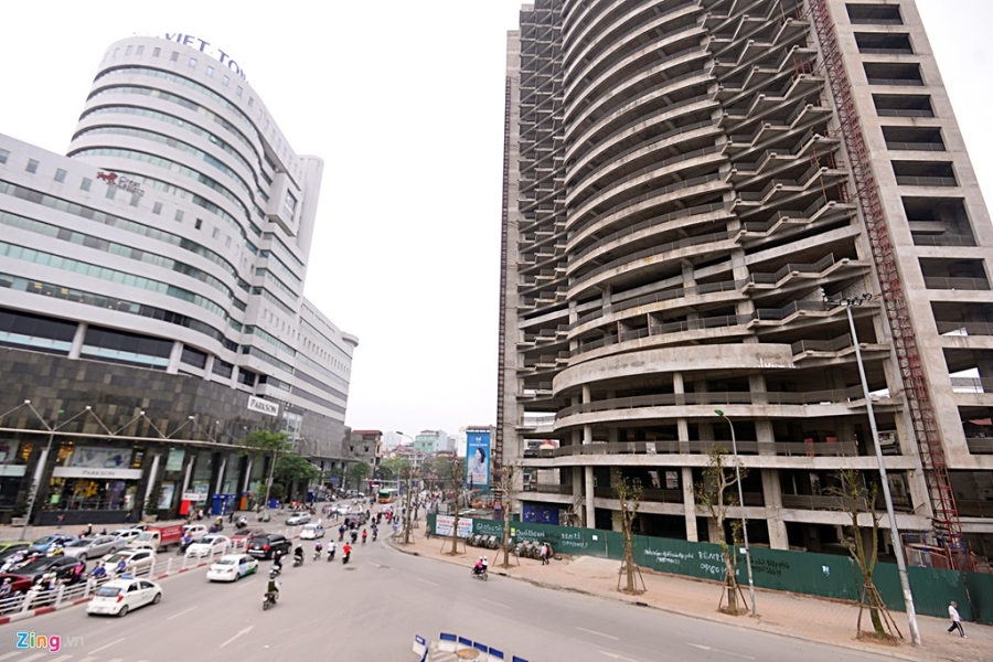 Hang loat sieu du an i ach chenh venh giua Ha Noi hinh anh 4
