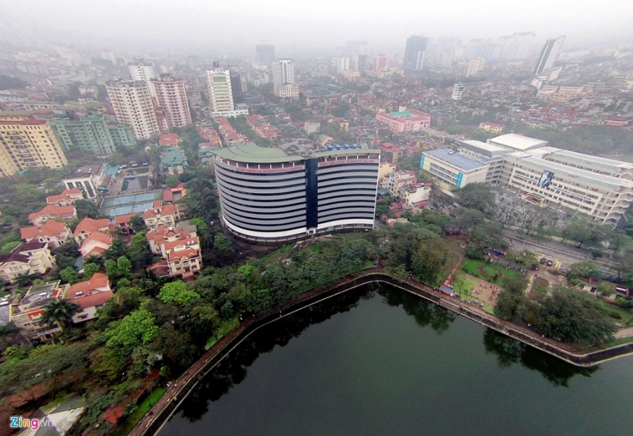 Hang loat sieu du an i ach chenh venh giua Ha Noi hinh anh 9