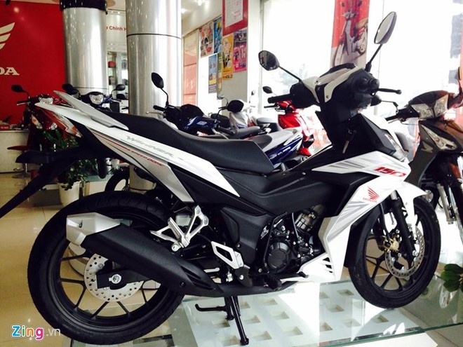 Honda Winner 150 doi gia gan 10 trieu trong ngay dau ban ra hinh anh 2