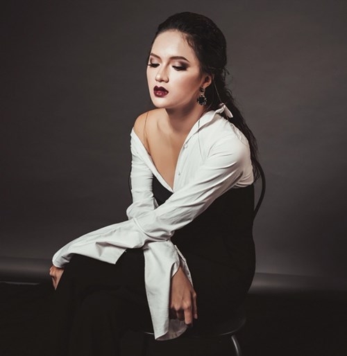 Hương Giang Idol ma mị trong loạt ảnh mới 9