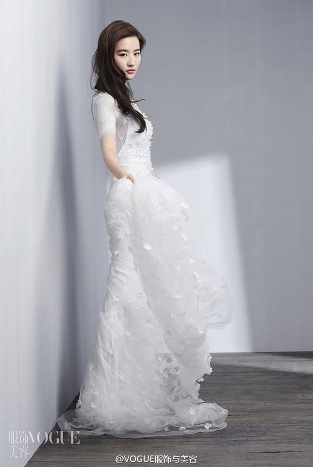 Luu Diec Phi lam co dau buon sau tin chia tay Song Seung Hun hinh anh 4