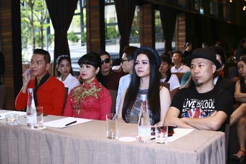 nguyen-hung-lam-giam-khao-cung-phuong-thanh-trang-nhung-2