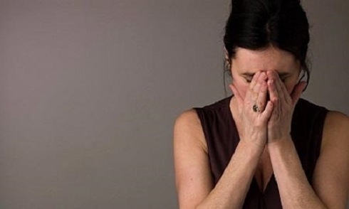 Sau 15 năm tôi vẫn sợ đàn ông vì từng bị dâm ô