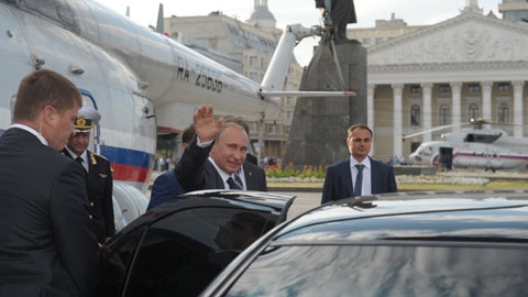 tổng thống, tổng thống Nga, tổng thống Nga Putin, tổng thống Putin, chuyện di chuyển, bí mật, tiết lộ bí mật, hé lộ bí mật, tháp tùng, chuyên cơ