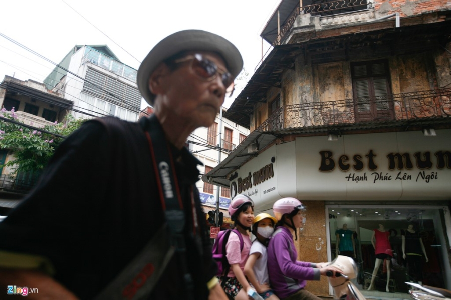 Cao boi nhiep anh 82 tuoi o Ha Noi hinh anh 13