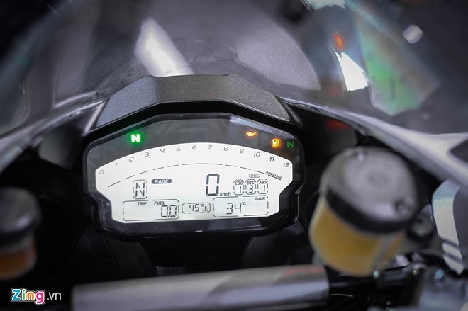 Chi tiet sieu moto Ducati 959 Panigale tai Ha Noi hinh anh 5