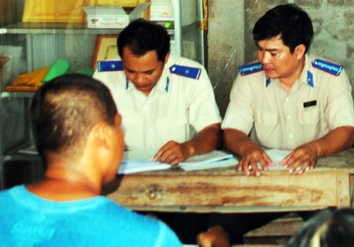 Tòa án nhân dân tỉnh Cà Mau công khai người bị tù oan hơn 1.000 ngày. Ảnh: Phúc Hưng