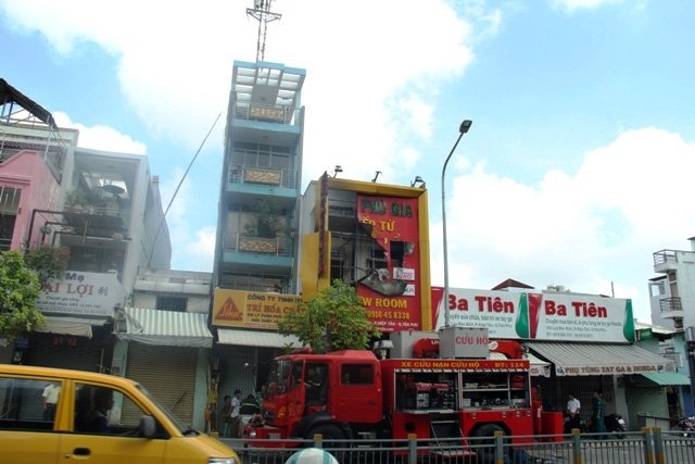 vu chay 4 nguoi chet: tieng la het tat dan trong lua do hinh anh 2