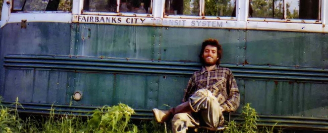 Chris McCandless: Vứt bỏ vật chất để lang thang vào miền hoang dã, và cái chết gây tranh cãi suốt hàng chục năm - Ảnh 3.