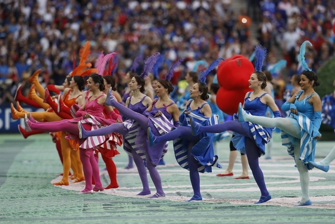 Màn khai hội Euro 2016 - ảnh thể thao