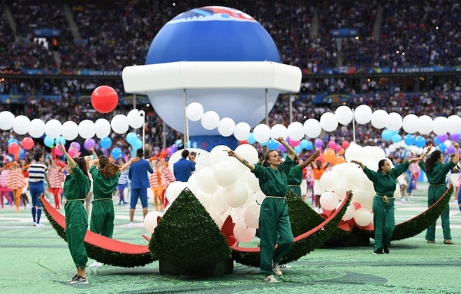 Màn khai hội Euro 2016 - ảnh thể thao