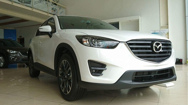 Mazda CX-5 bán chạy gấp đôi Honda CR-V