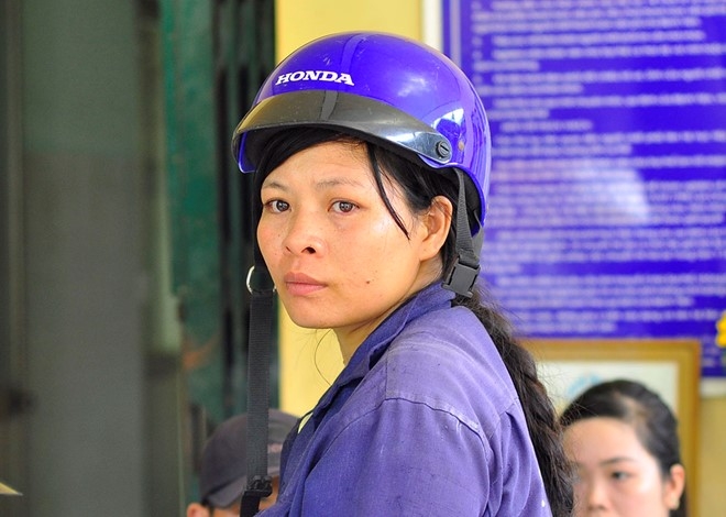 Nguoi chong nghen giong ke phut thay vo bi betong de tu vong hinh anh 2