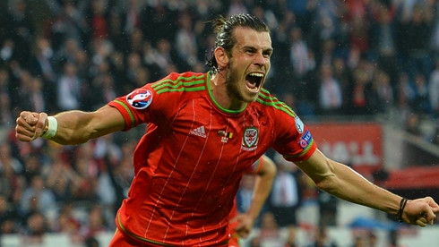 xu wales - slovakia: lan dau cho gareth bale hinh 0