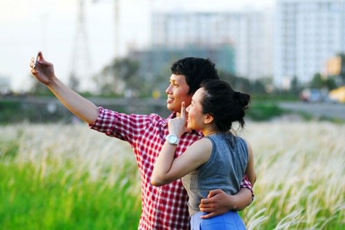 canh dong co lau dep nhu tranh giua sai gon hinh anh 14