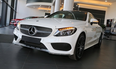 mercedes-c300-coupe-doc-nhat-tai-viet-nam-gia-2-69-ty-dong-page-2-1