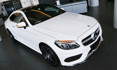 mercedes-c300-coupe-doc-nhat-tai-viet-nam-gia-2-69-ty-dong-page-2-2