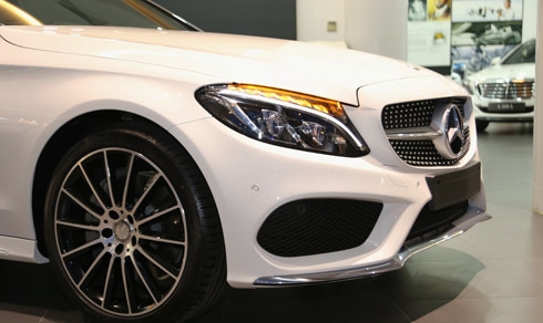 mercedes-c300-coupe-doc-nhat-tai-viet-nam-gia-2-69-ty-dong-page-2-8