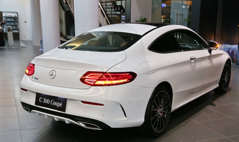 mercedes-c300-coupe-doc-nhat-tai-viet-nam-gia-2-69-ty-dong-page-2-11