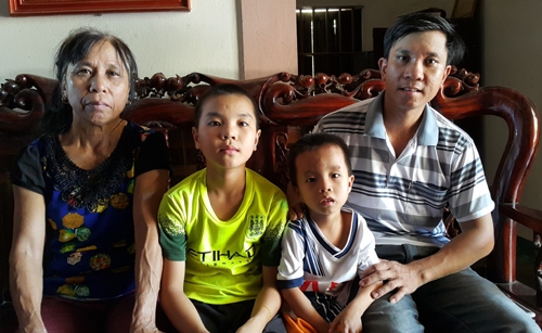ngay-tro-ve-cua-nguoi-me-22-nam-bi-ban-sang-trung-quoc-2