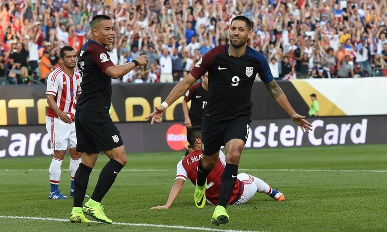 Clint Dempsey ghi bàn giúp Mỹ vào tứ kết