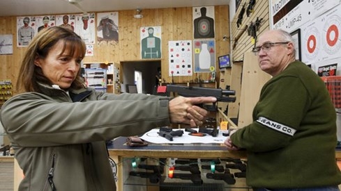 AR-15, khẩu súng được những kẻ giết người hàng loạt lựa chọn - ảnh 5
