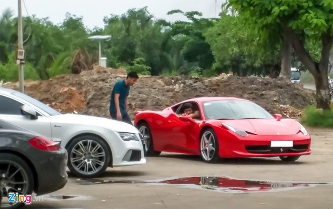 Ferrari 458 Italia tai xuat sau tai nan o Sai Gon hinh anh 3