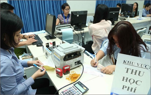  Vẫn có nhiều nơi lạm thu học phí của sinh viên (Ảnh minh họa) 