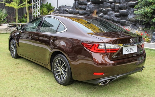 lexus-es250-ban-dac-biet-gia-72000-usd-page-2-2