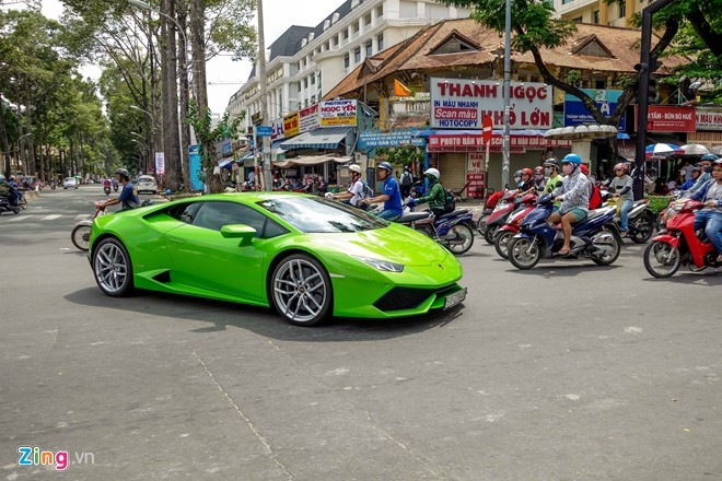 Sieu xe cua dai gia Sai Gon ra duong ngay cuoi tuan hinh anh 7