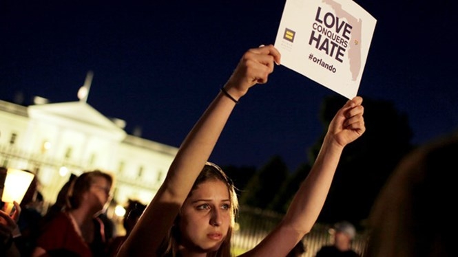 Vụ thảm sát tại Orlando đã khiến cả thế giới bàng hoàng /// Ảnh: Reuters