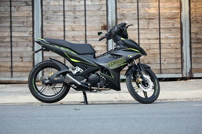 Exciter 150 phoi mau the thao cua biker Sai Gon hinh anh 5