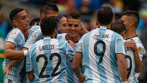 Argentina 3-0 Bolivia: Vào tứ kết với tư cách đầu bảng