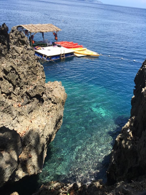 kinh-nghiem-di-boracay-cua-ba-me-don-than-noi-tieng-9