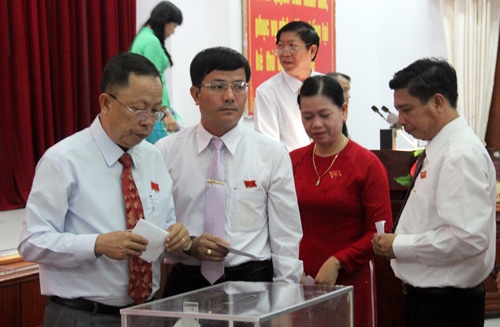 ong-trinh-xuan-thanh-cao-benh-vang-hop-hdnd-hau-giang