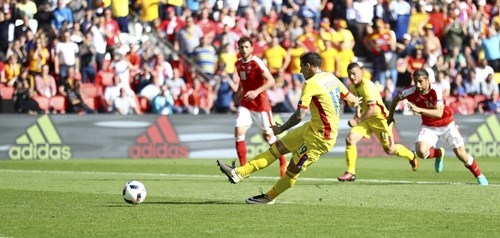 Romania vs Thụy Sĩ (1-1): Níu chân nhau - ảnh 4