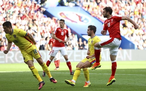 Romania vs Thụy Sĩ (1-1): Níu chân nhau - ảnh 7