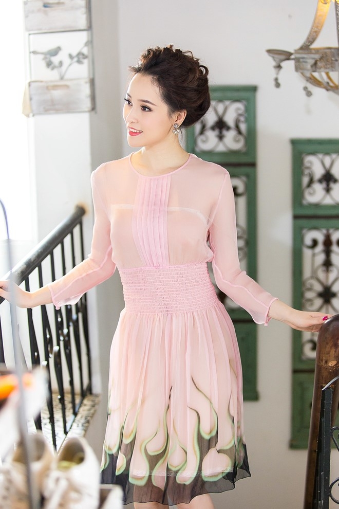 A hau Thai Nhu Ngoc diu dang voi dam nu tinh mua he hinh anh 7