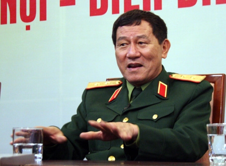 Trung tướng Phạm Tuân nói về quá trình phóng ghế thoát nạn khi chiến đấu cơ phản lực gặp sự cố