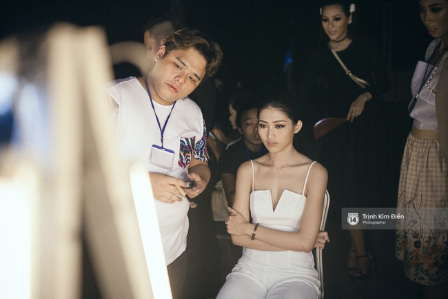 Đêm hội Chân dài 10: Những khoảnh khắc sáng nhất trong bóng tối hậu trường - Ảnh 8. Đêm hội Chân dài 10: Những khoảnh khắc sáng nhất trong bóng tối hậu trường - Ảnh 8.