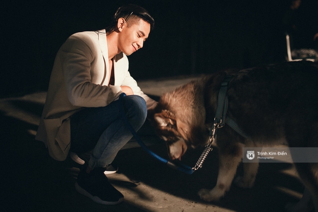 Đêm hội Chân dài 10: Những khoảnh khắc sáng nhất trong bóng tối hậu trường - Ảnh 23. Đêm hội Chân dài 10: Những khoảnh khắc sáng nhất trong bóng tối hậu trường - Ảnh 23.