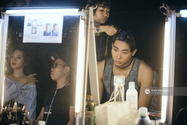 Đêm hội Chân dài 10: Những khoảnh khắc sáng nhất trong bóng tối hậu trường - Ảnh 24. Đêm hội Chân dài 10: Những khoảnh khắc sáng nhất trong bóng tối hậu trường - Ảnh 24.