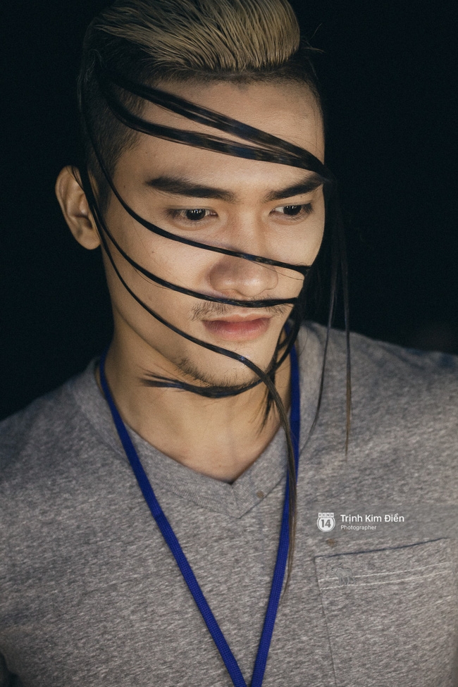 Đêm hội Chân dài 10: Những khoảnh khắc sáng nhất trong bóng tối hậu trường - Ảnh 27. Đêm hội Chân dài 10: Những khoảnh khắc sáng nhất trong bóng tối hậu trường - Ảnh 27.