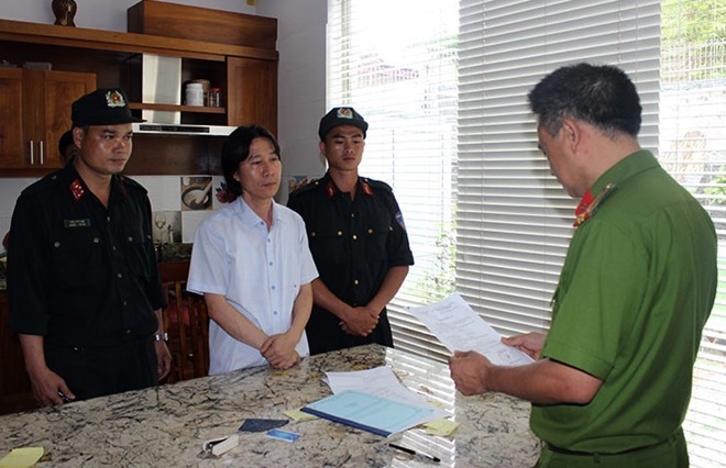 Nhung bi mat duong day ca do nghin ty cua chu salon oto hinh anh 1