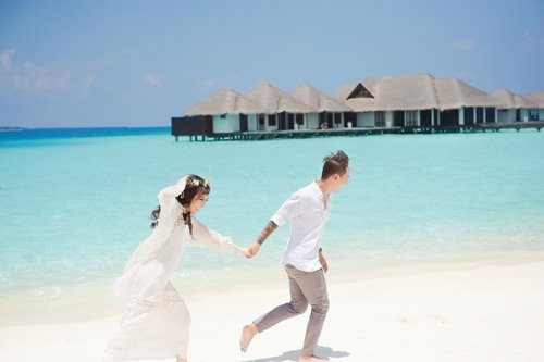 anh cuoi lang man tai maldives cua “hot girl dao keo” hinh anh 10
