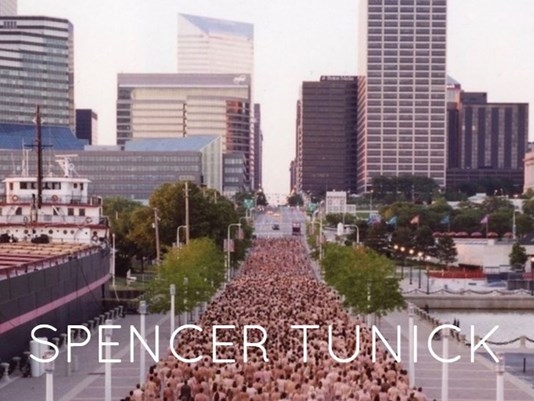  Một dự án của ông Tunick. Ảnh: Spencer Tunick 