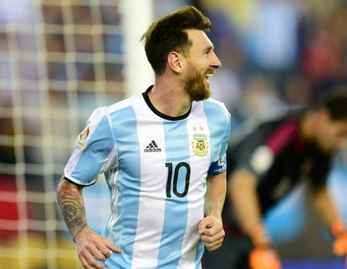 Argentina - Venezuela: Messi cân bằng kỷ lục - 2