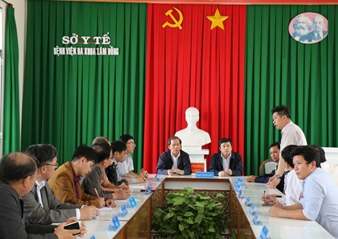 Đoạn đường xảy ra tai nạn thảm khốc hẹp và nguy hiểm - ảnh 1