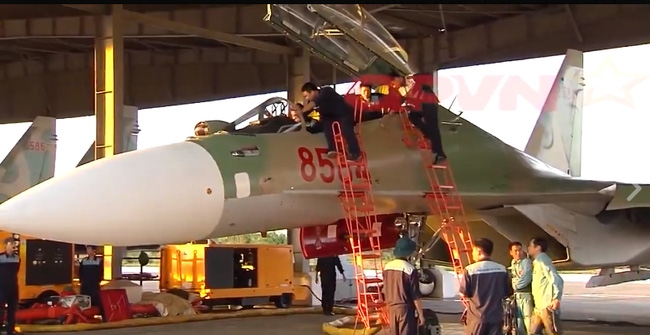 Chúng ta vừa mất đi Đại Tá Trần Quang Khải - một phi công lái Su-30 giỏi nhất Việt Nam - Ảnh 2.