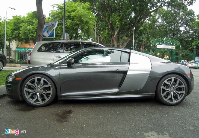 Sieu xe Audi R8 V10 mau la o Sai Gon hinh anh 7